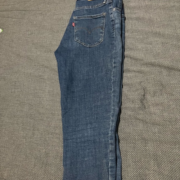 Levi’s Jeans - Picture 3 of 4